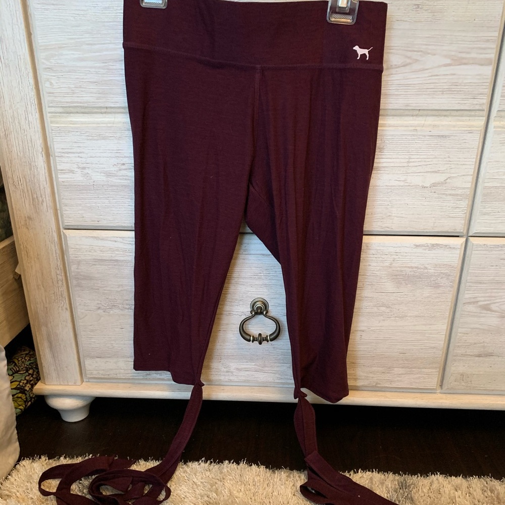 Leg wrap yoga pants